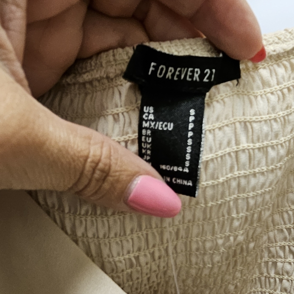 Beige Forever 21 Smocked Crop Top - Size Small - Picture 4 of 5